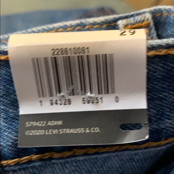 Women’s Levi’s Wedgie Jeans - Picture 4 of 4
